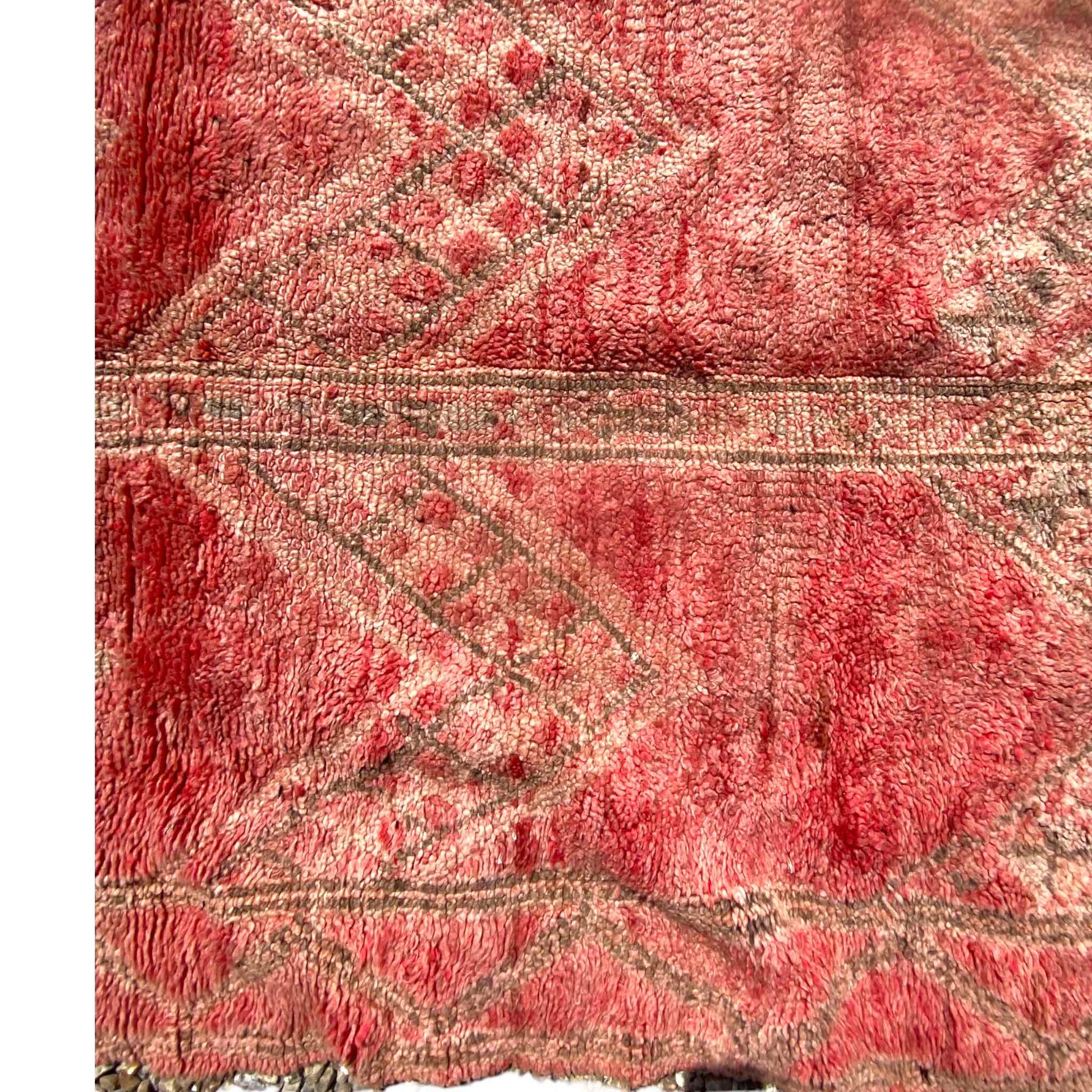 Beni Mguild close up rug