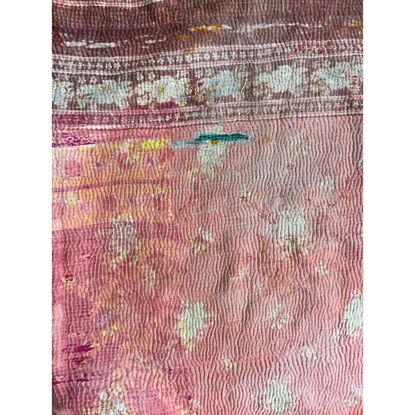 Pink kantha