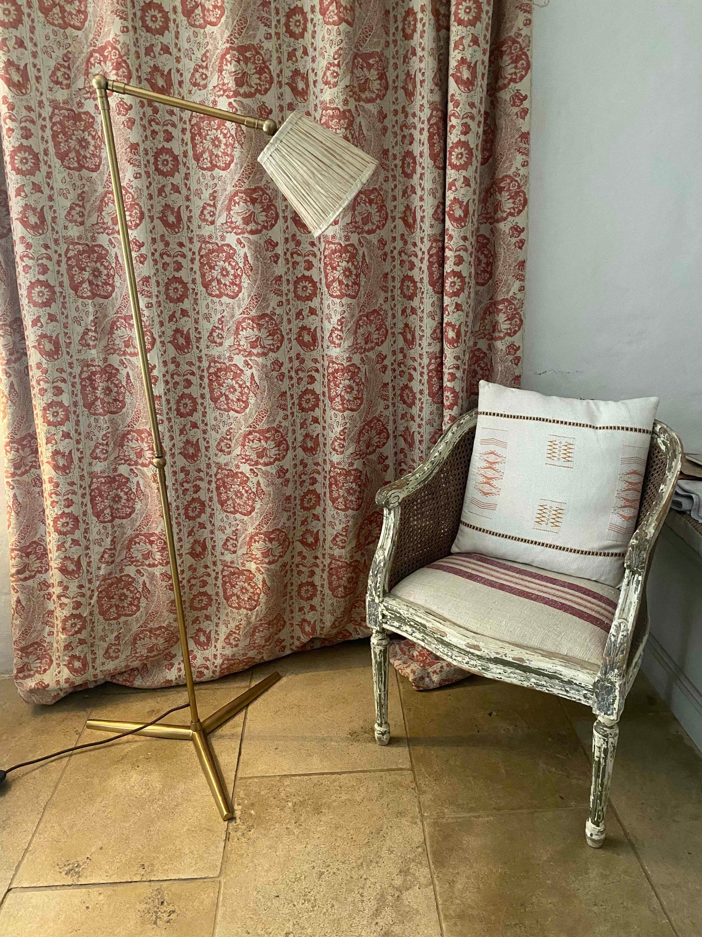 Shanti lamp