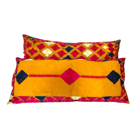 Swat Valley cushion pair