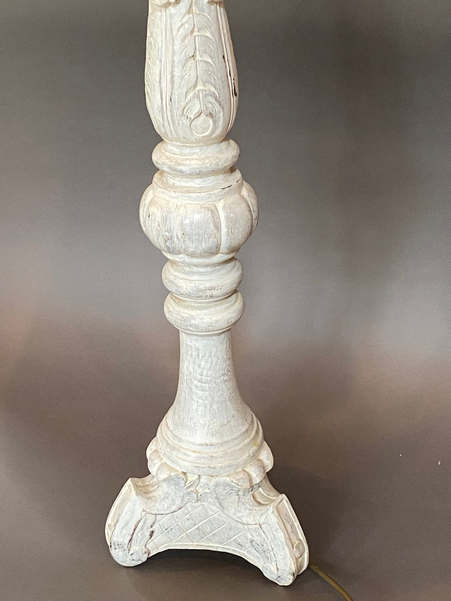 standard lamp base