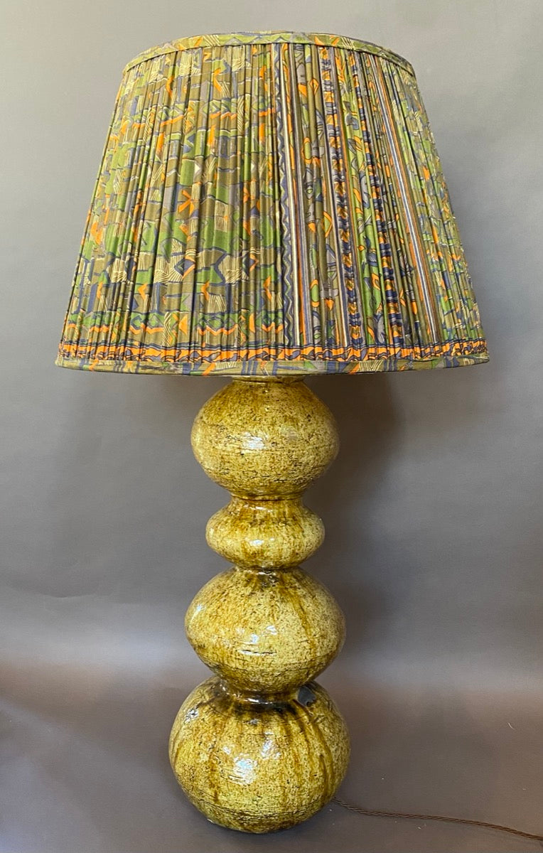 Giant bubble tamegroute table lamp