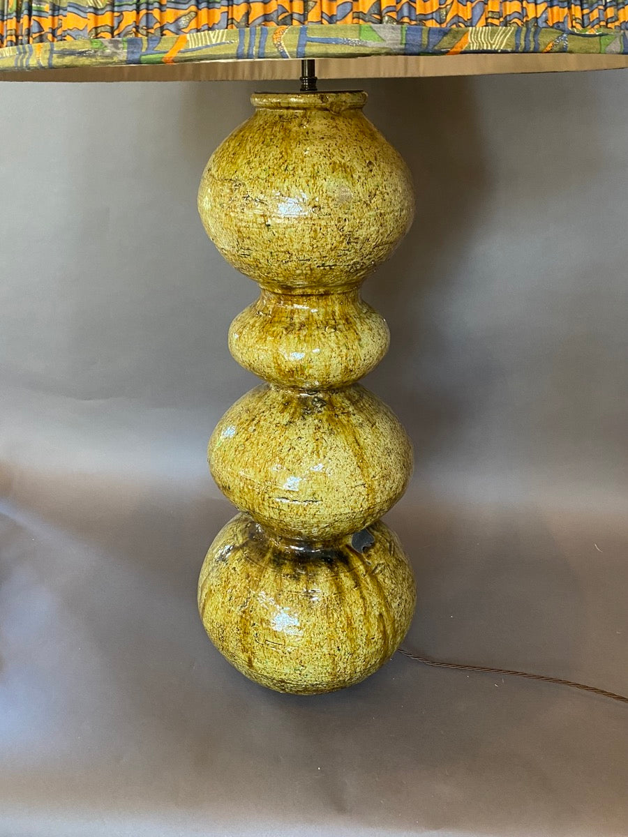Bubble table lamp
