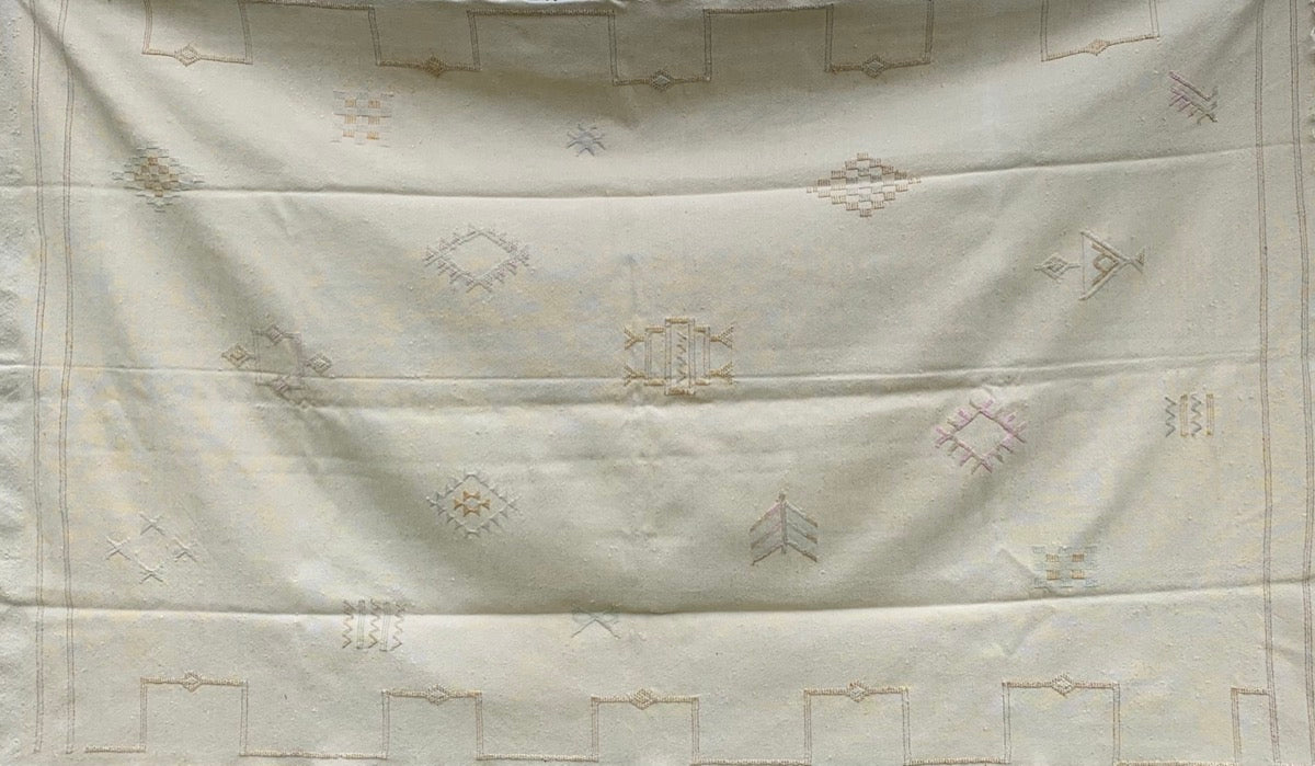 Cactus silk kilim rug