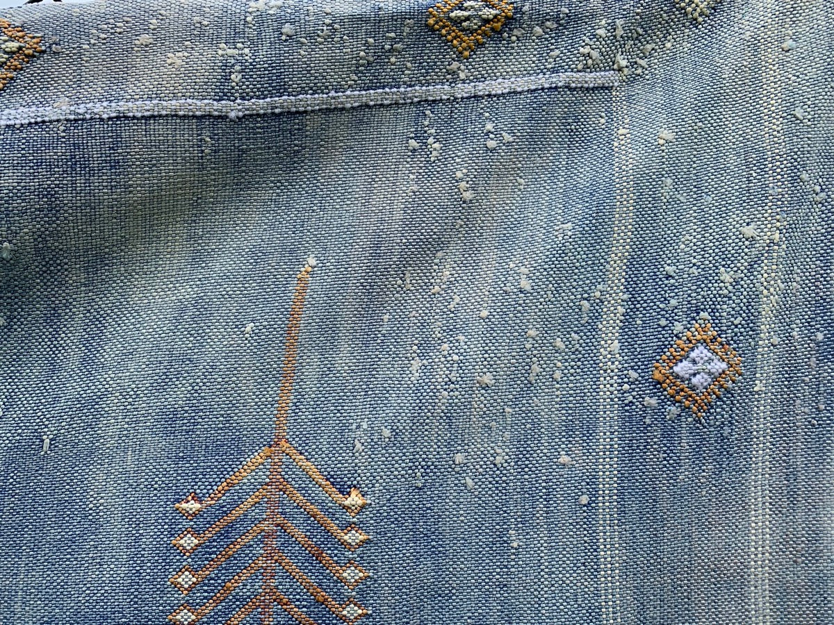 Cactus silk kilim rug