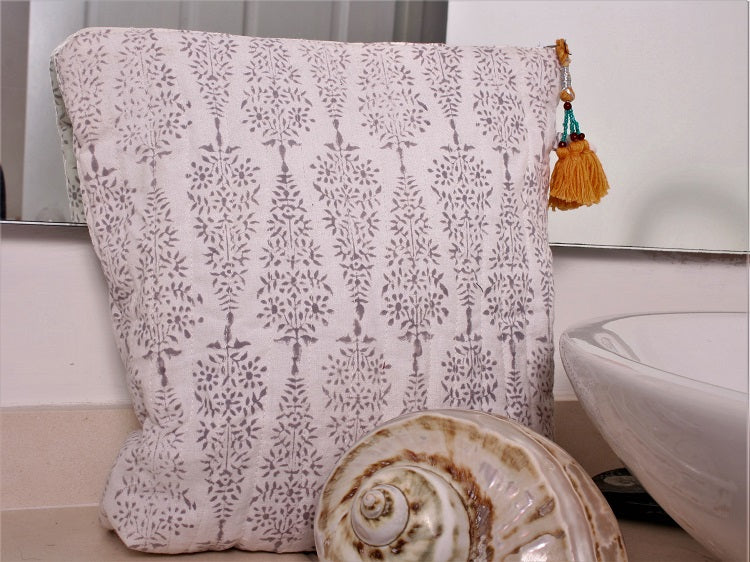 Block Print Wash Bag Indoors