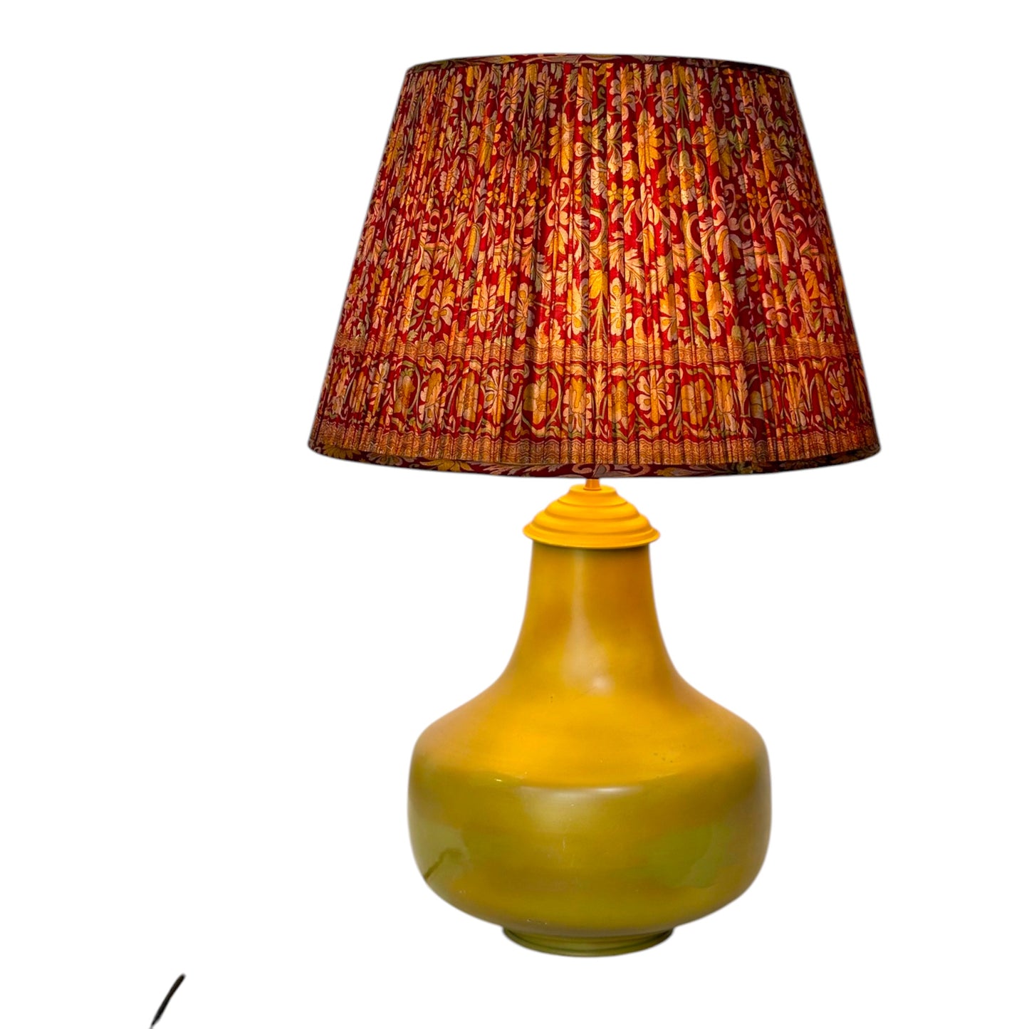 Carmine lampsahde lit