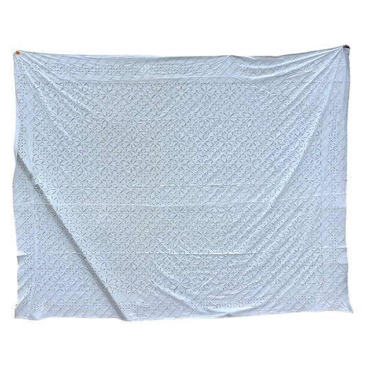 White cutwork cotton blanket
