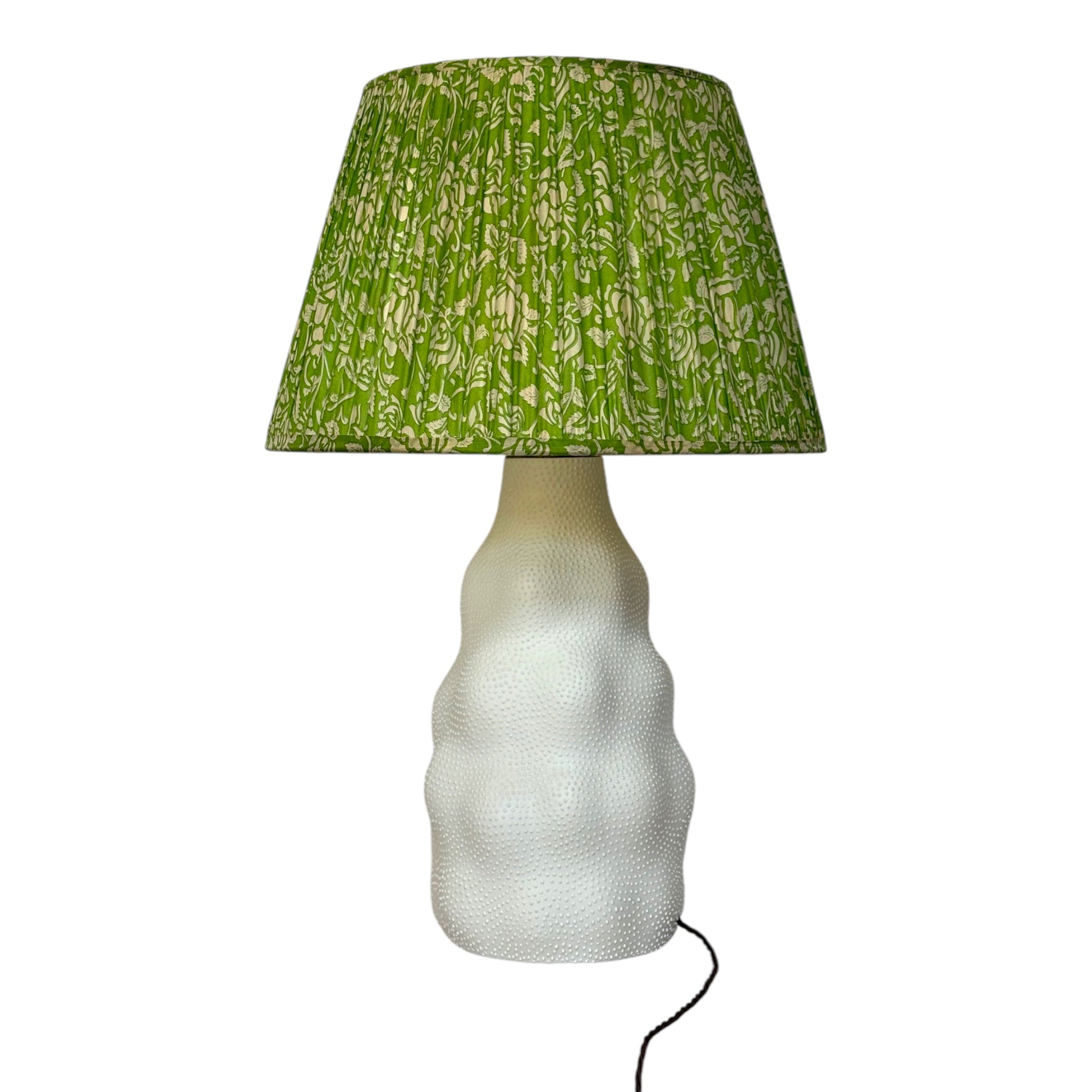 Grass green lampshade on Iki lamp