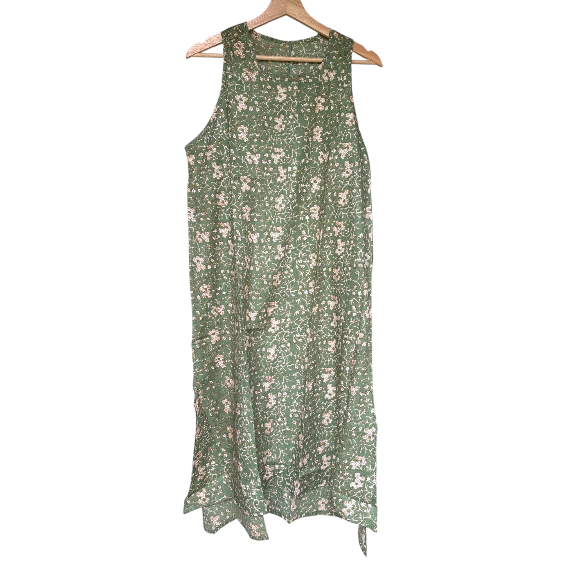 Green and ochre nightie