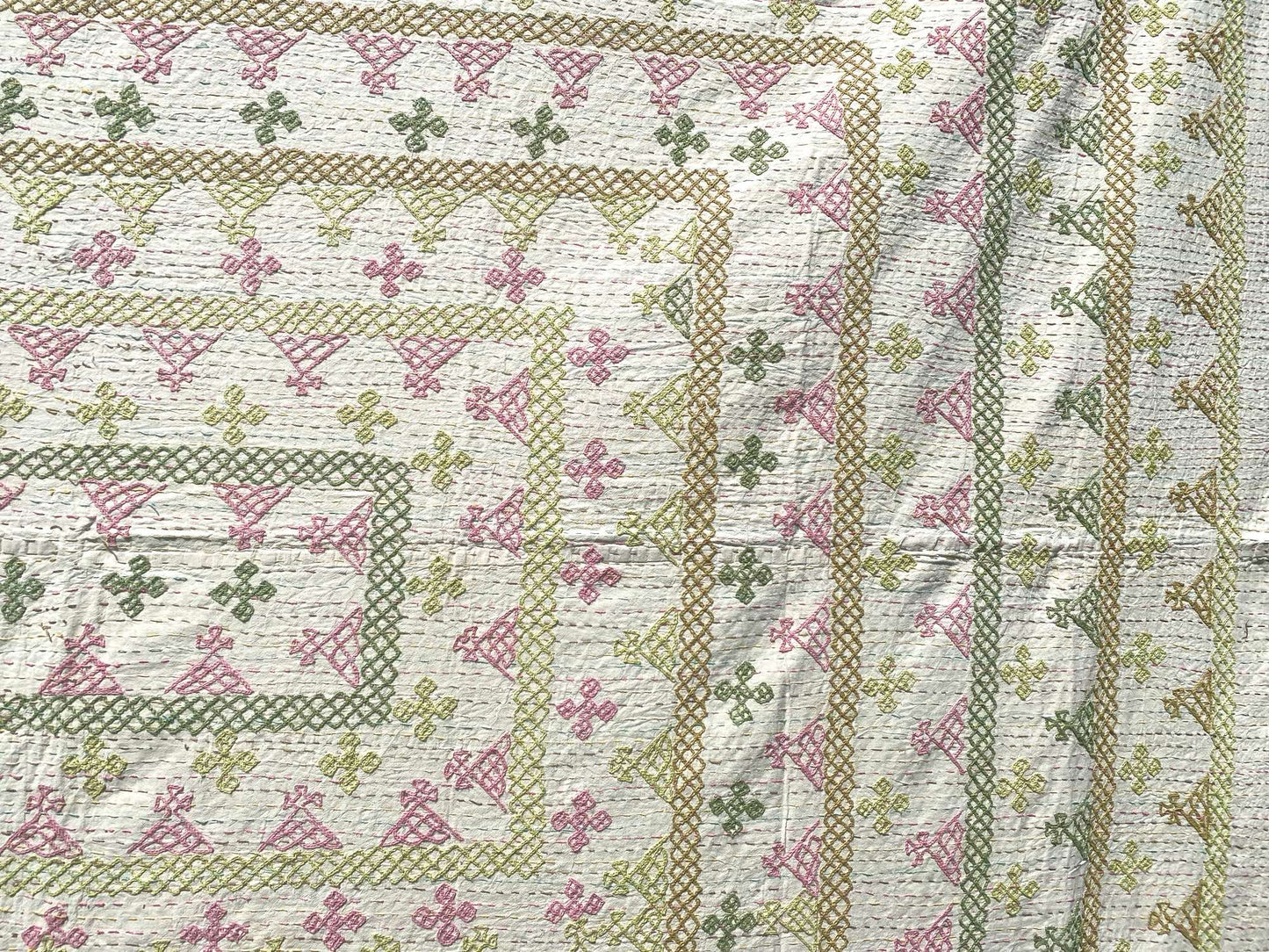 Huramchi pink and green quilt