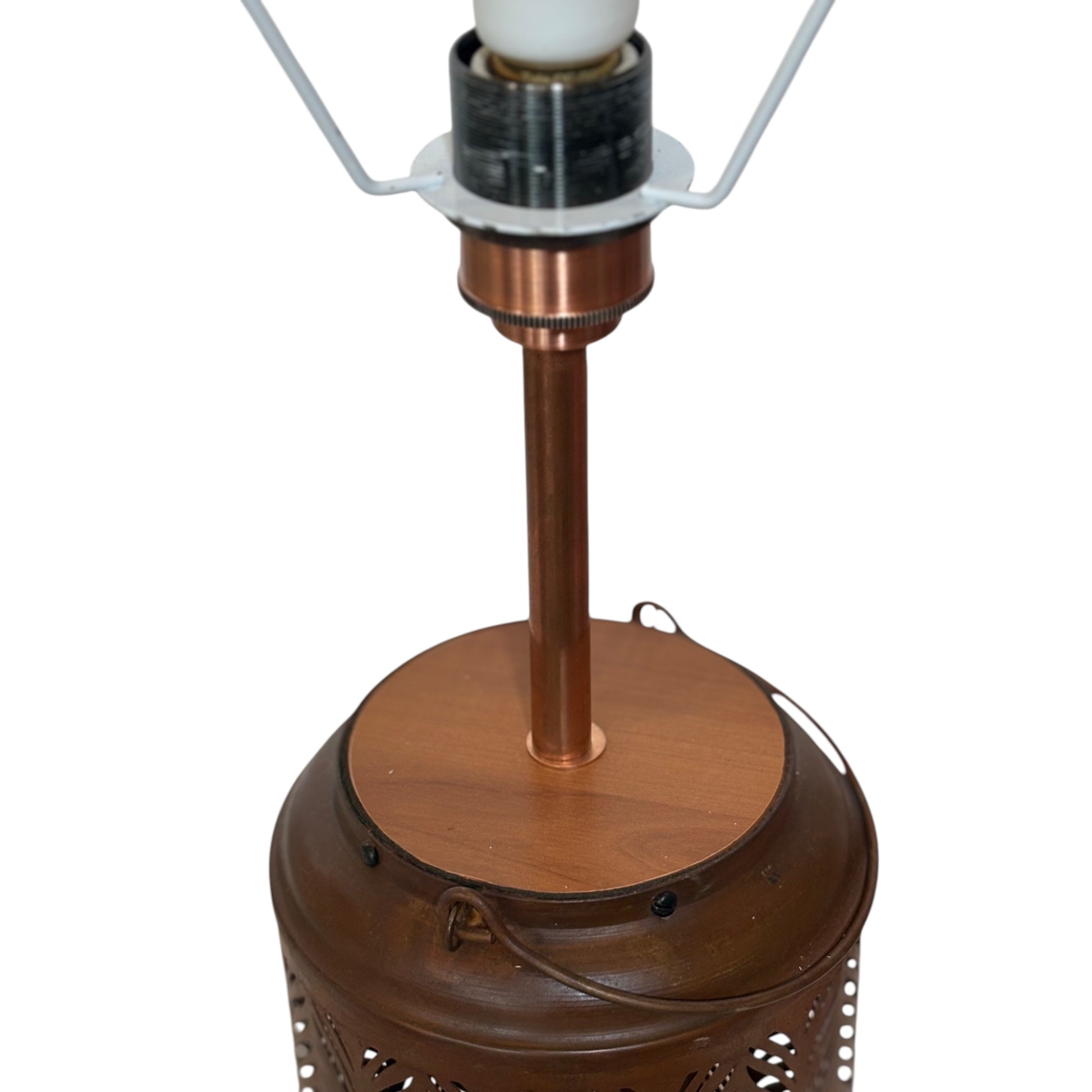 Hurricane lamp close up