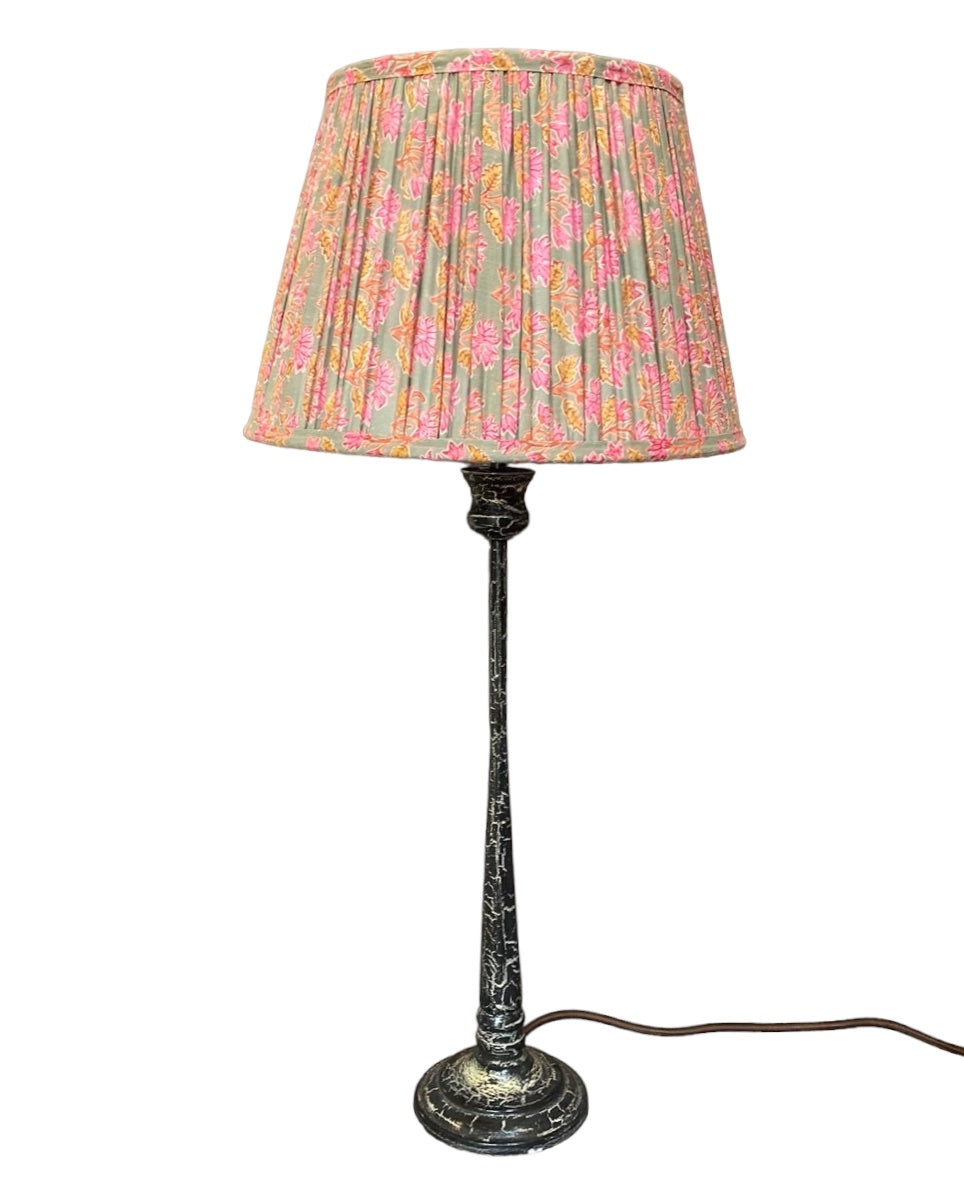 Patala candlestick Lamp base ochre and pink shade