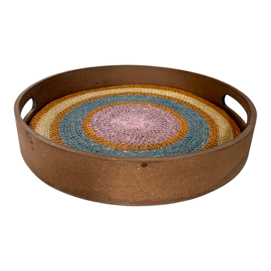 pink and blue jute with wood tray