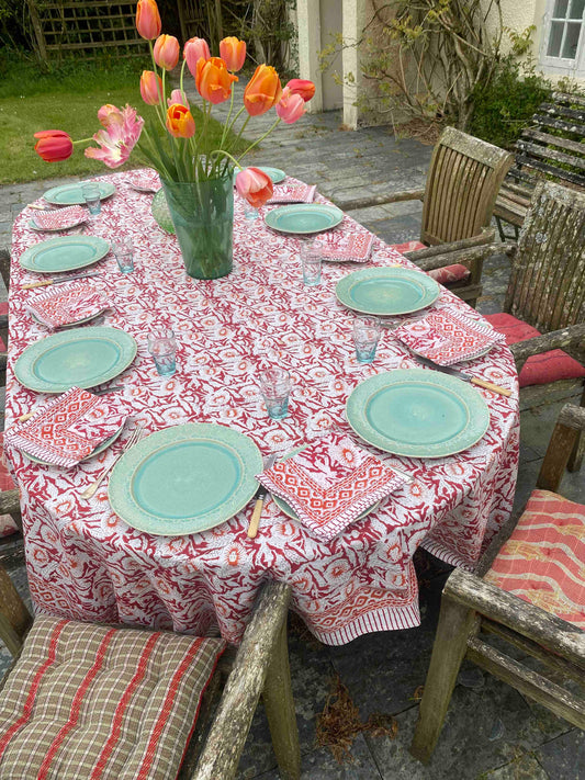 Red tablecloth and napkins