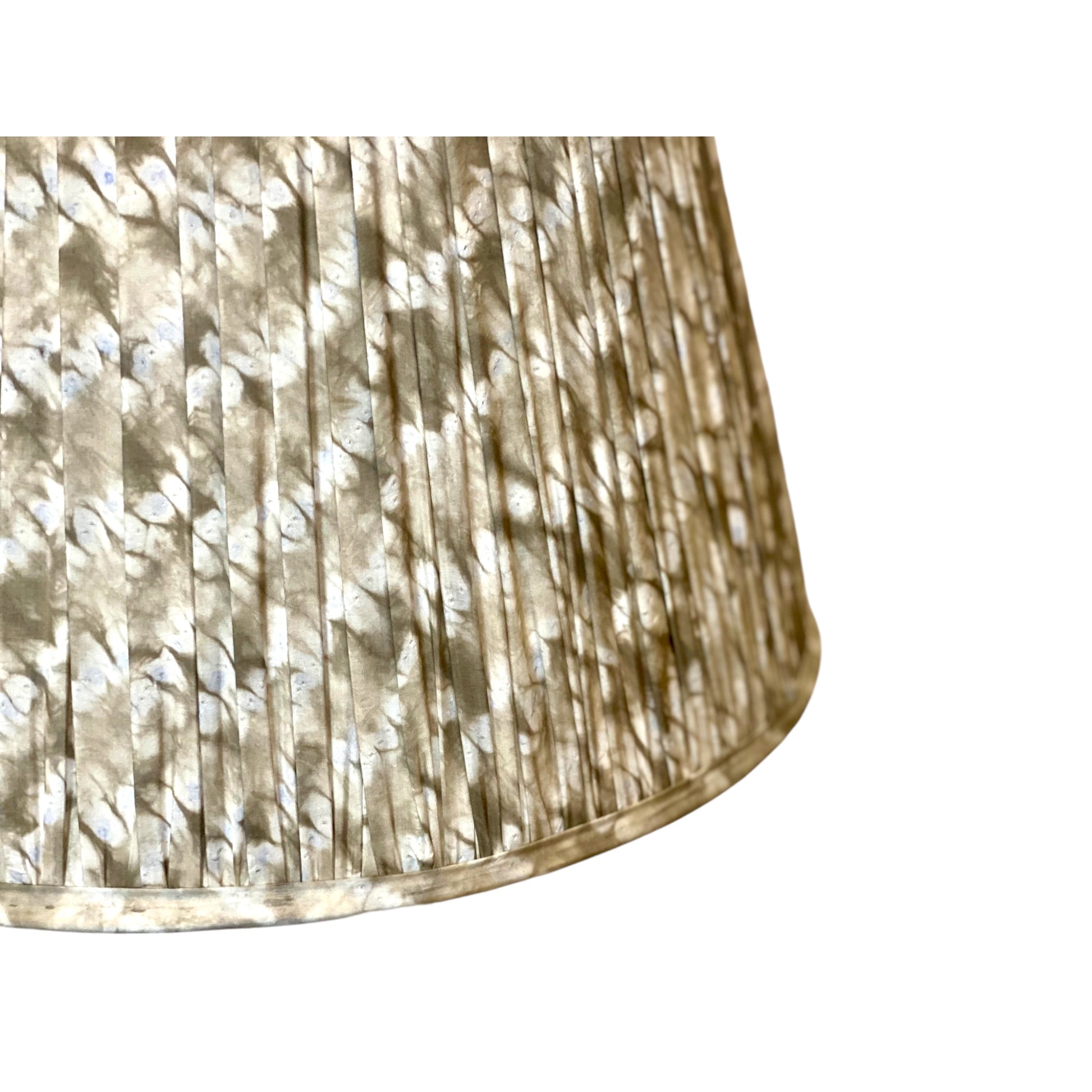 Silk shibori cochin lampshade closeup