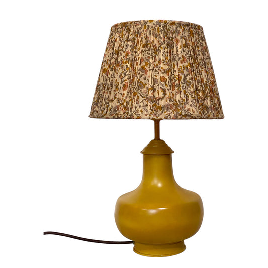 Small yellow Priyanka lamp