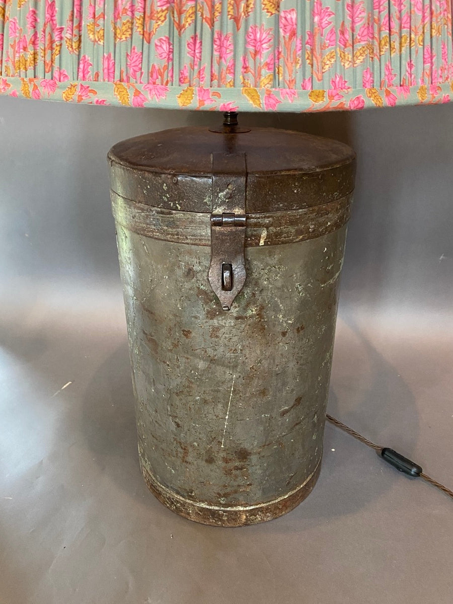 Large storage urn table lamp