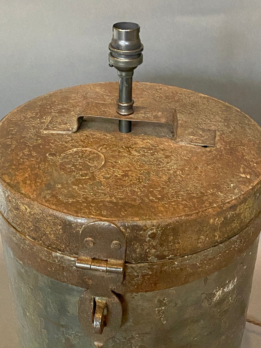 Large storage urn lampbase